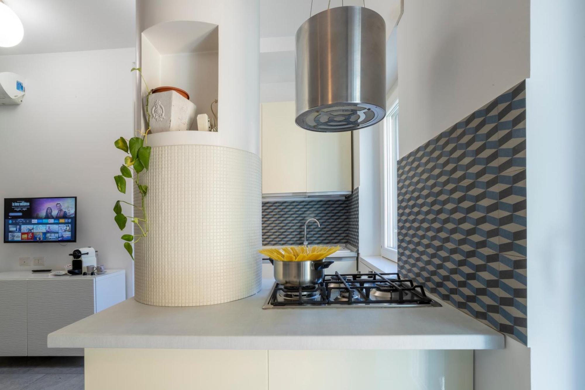 Grazia Modern And Cozy Close To Tiburtina Station * Rom