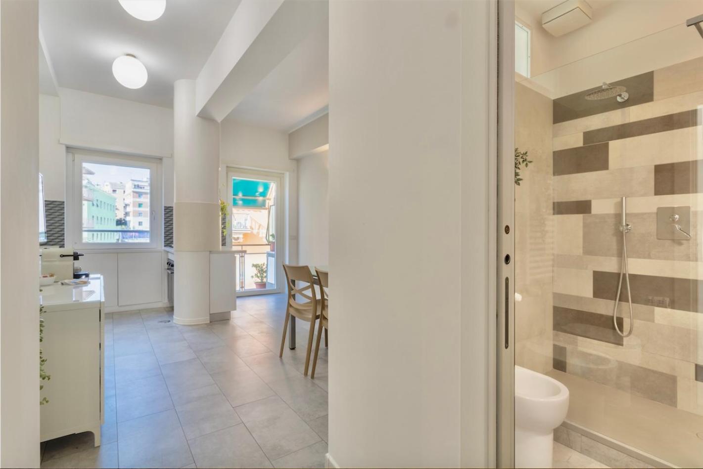 Grazia Modern And Cozy Close To Tiburtina Station Apartment *